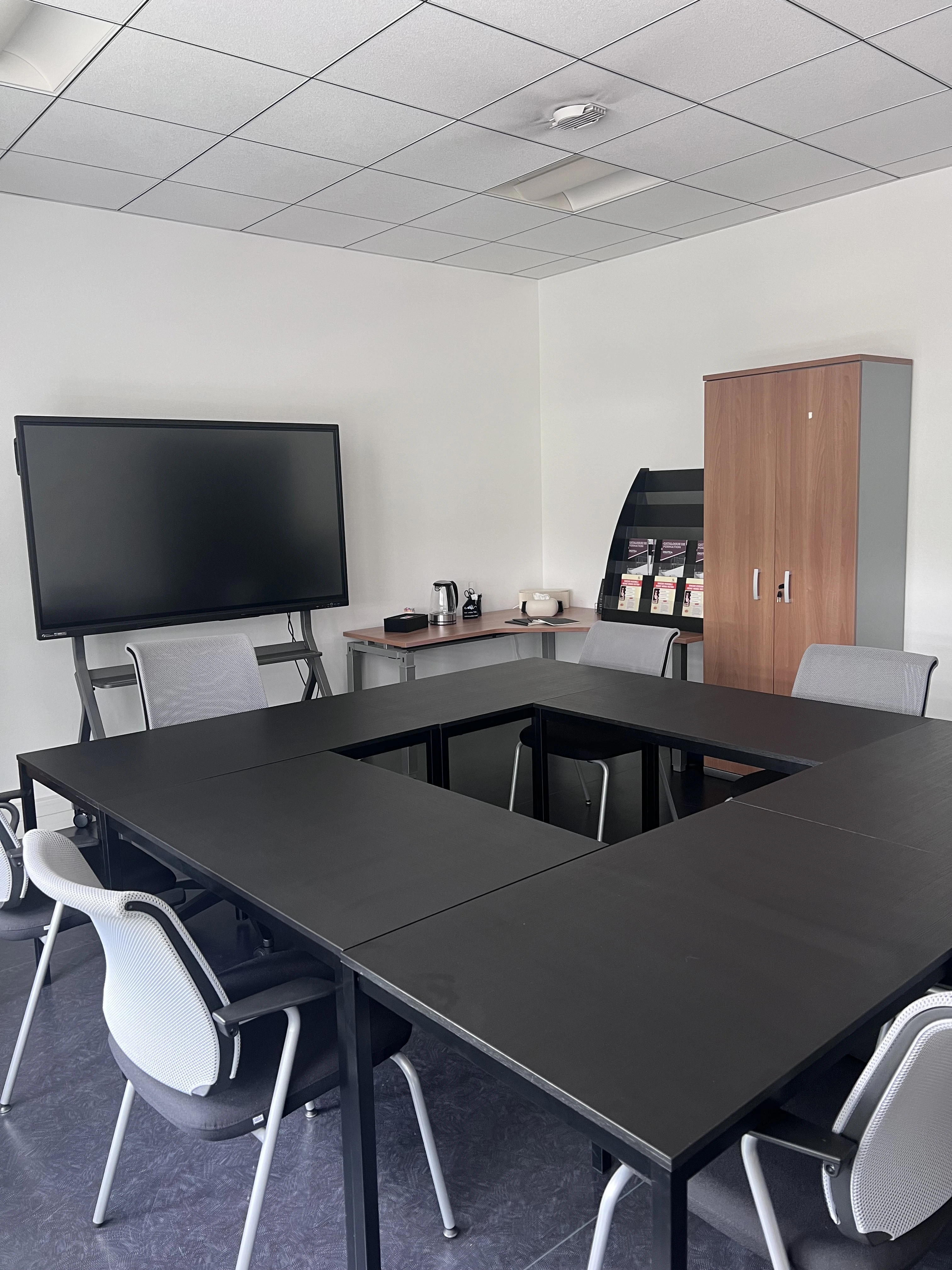 Salle de formation Forbach - Léa DI LORENZO - DIGITEA FORMATION - Formations digitales qualiopi